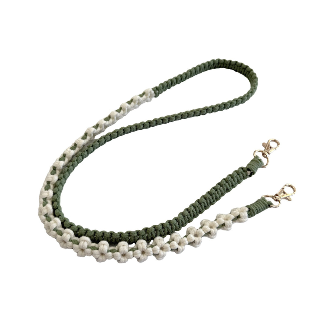 Decorative Macrame Pet Leash Bowlift