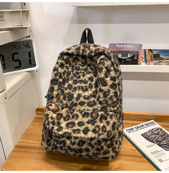 Fleece Rucksack In Trendy Leopard Print Bowlift