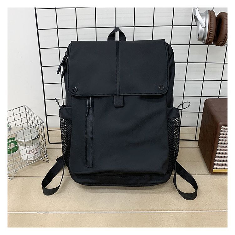 Elegant multifunctional backpack with breathable side pockets Bowlift