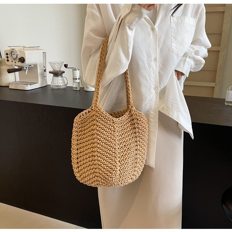 Hand-crocheted everyday bag Bowlift