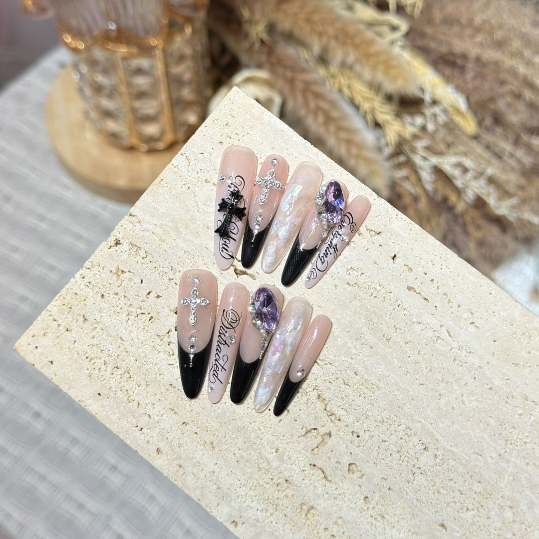 Artistic Stiletto Press-On Nail Art Set with Elegant Decorative Elements Bowlift