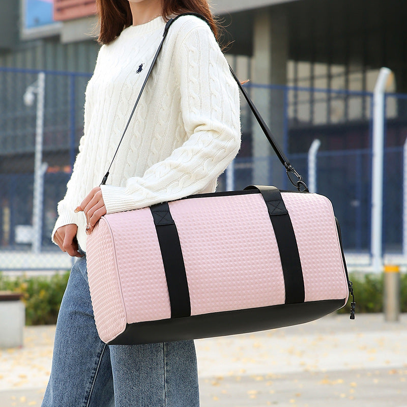 Ergonomic Textured Sports Duffle Bag Bowlift