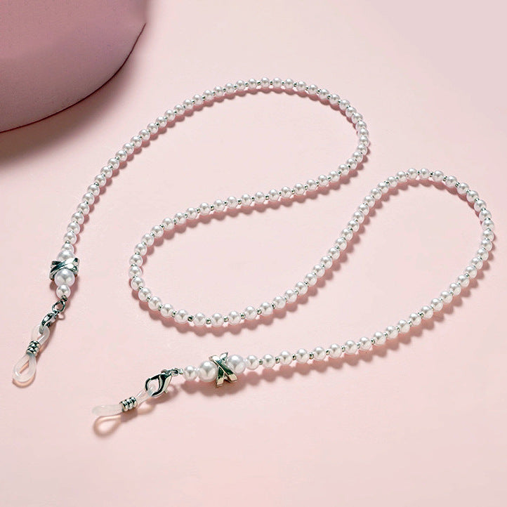 Stylish Pearl Beaded Eyewear Chain Bowlift