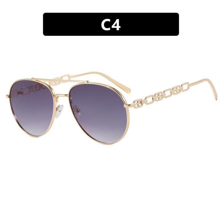 Women's striking sunglasses with luxurious chain detail and polarized lenses Bowlift