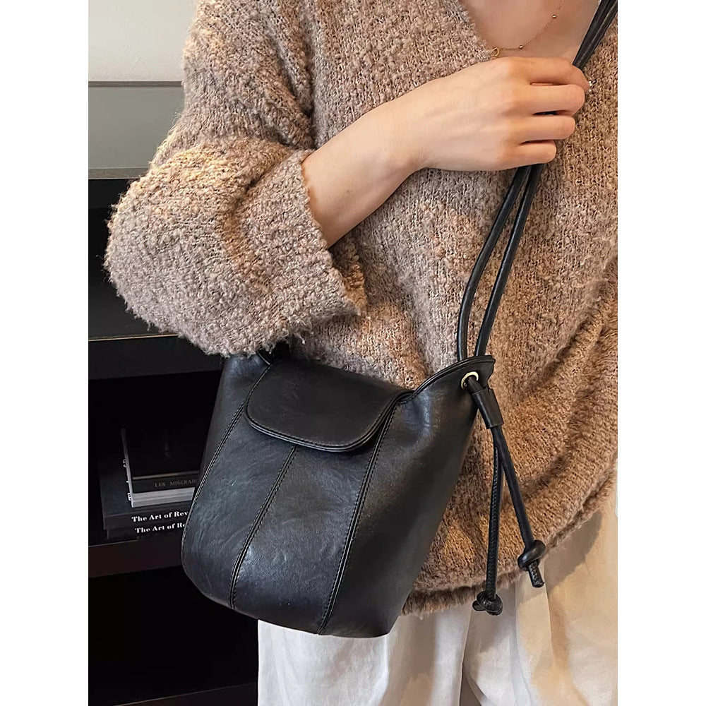 Casual Leather Bucket Bag Bowlift
