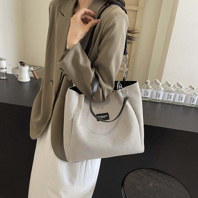 Chic Textured Shoulder Bag Bowlift