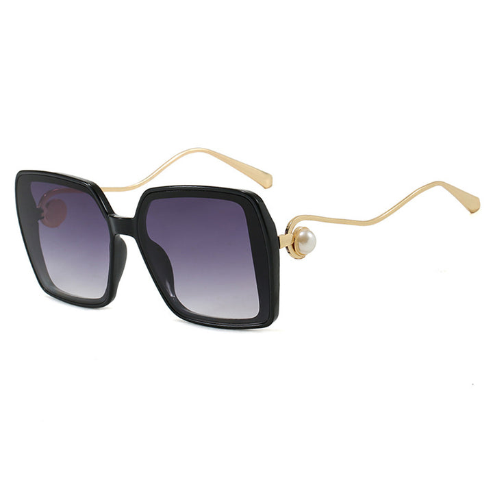 Women's fashionable square glasses with elegant metal frame and unique accents Bowlift