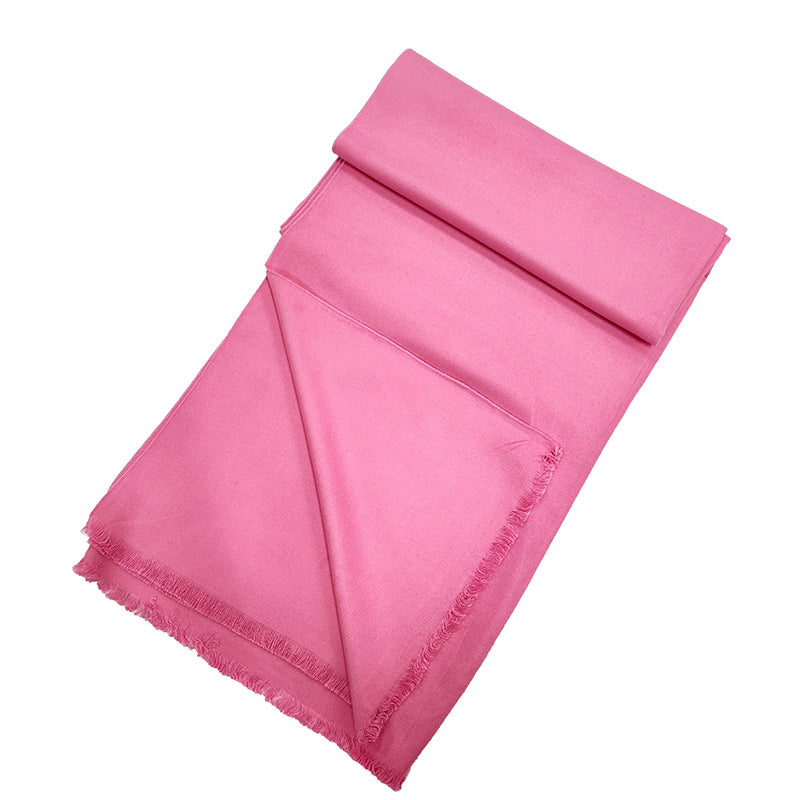 Women's elegant and versatile scarf made of high-quality viscose Bowlift