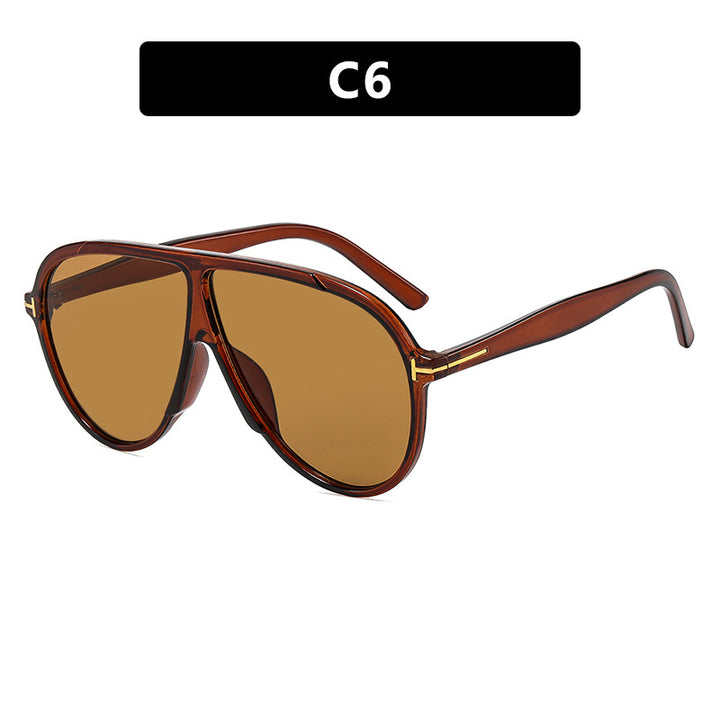 Women fashionable glasses with large trendy frame Bowlift