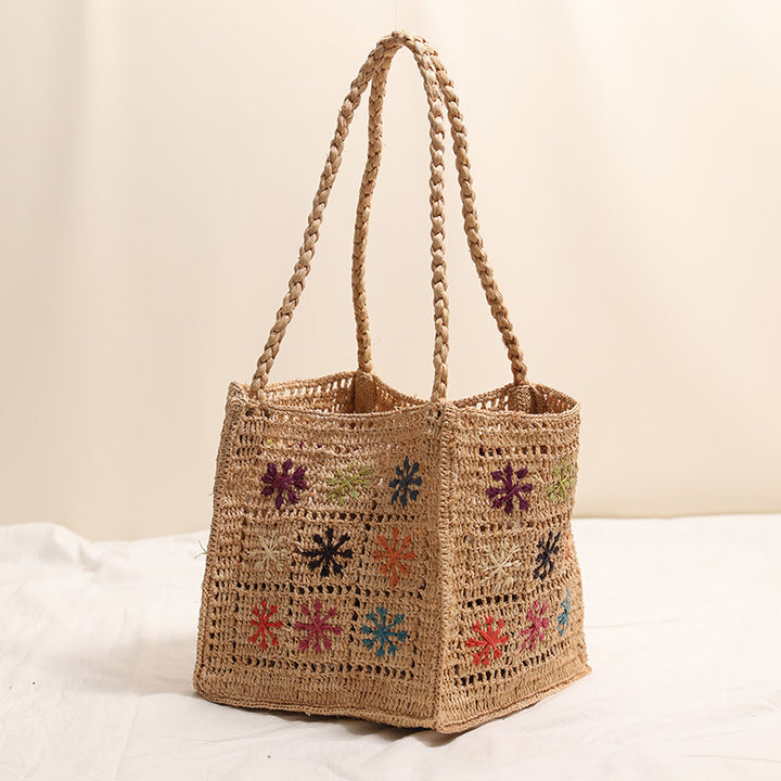 Handcrafted straw bag with colorful embroidery design Bowlift