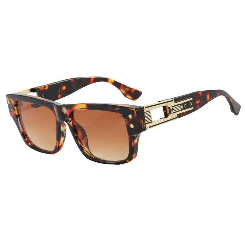 Women’s trendy square sunglasses with elegant gold decorative structure Bowlift