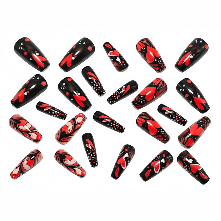 Nail art with romantic heart design Bowlift