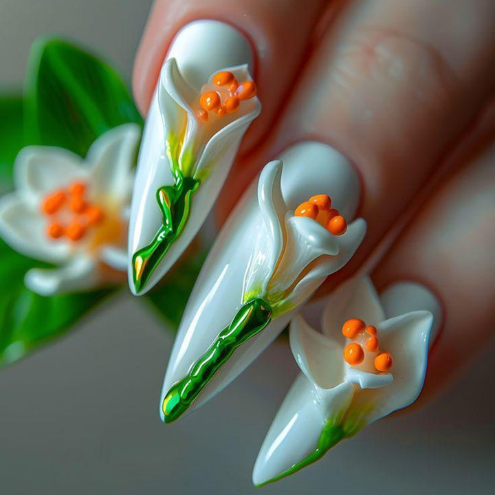 Artificial nails with elaborate floral design Bowlift