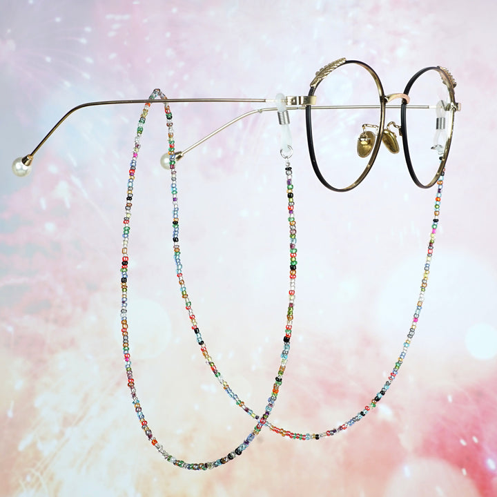 Beaded Eyewear Chain Bowlift