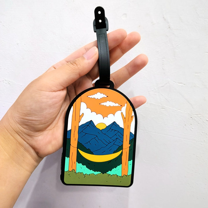 Nature-Themed Travel Luggage Tag Bowlift
