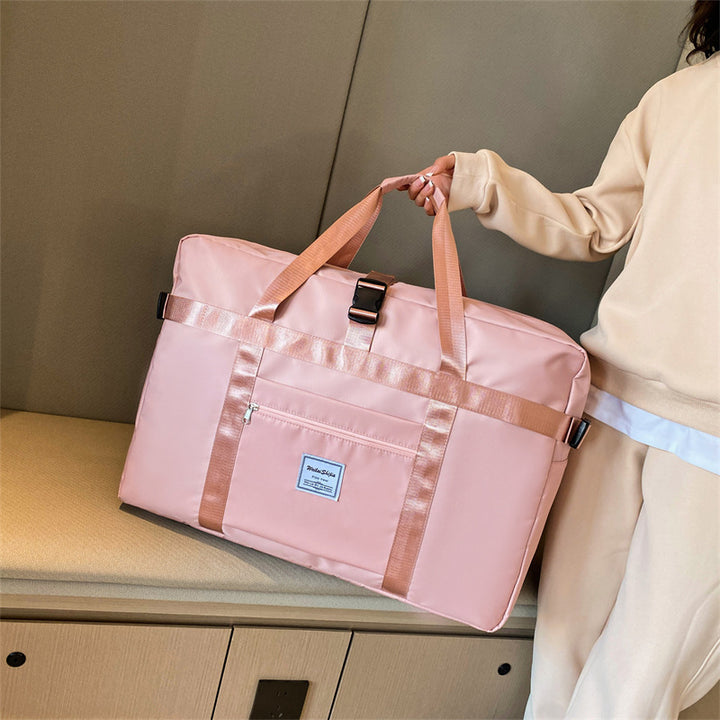 Large Sports Duffel Bag with Durable Outer Material and Clever Compartment Design Bowlift