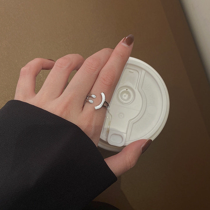 Adjustable Smiley Face Ring Bowlift