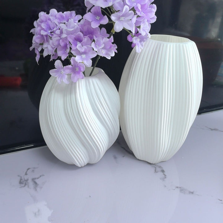 Decorative Ribbed Ceramic Vase Bowlift