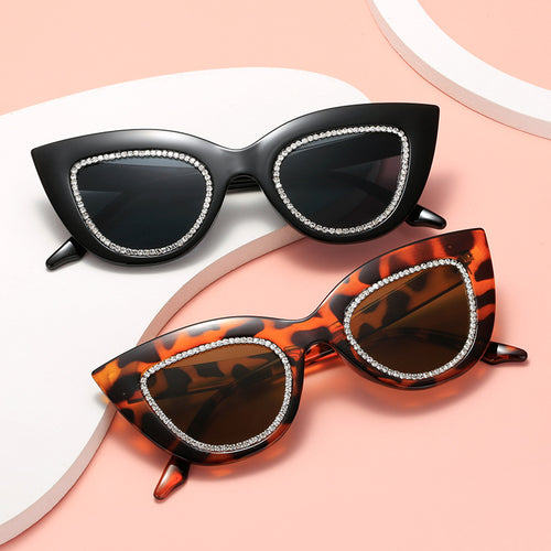 Ladies Cat-Eye Sunglasses with Sparkling Accents Bowlift