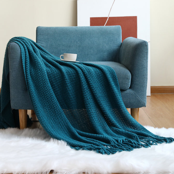Cozy Waffle Knit Throw Blanket Bowlift
