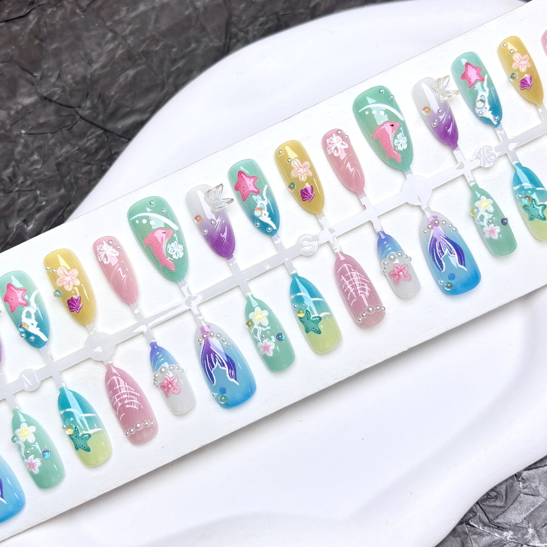 Floral-Design Decorative Press-On Nail Set