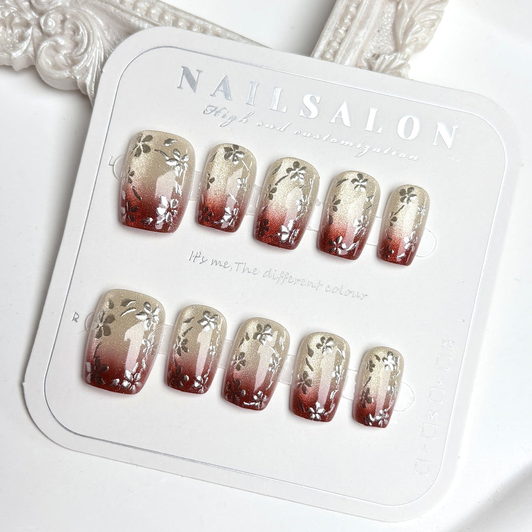 Press-On Nail Art Set with Elegant Gradient Design