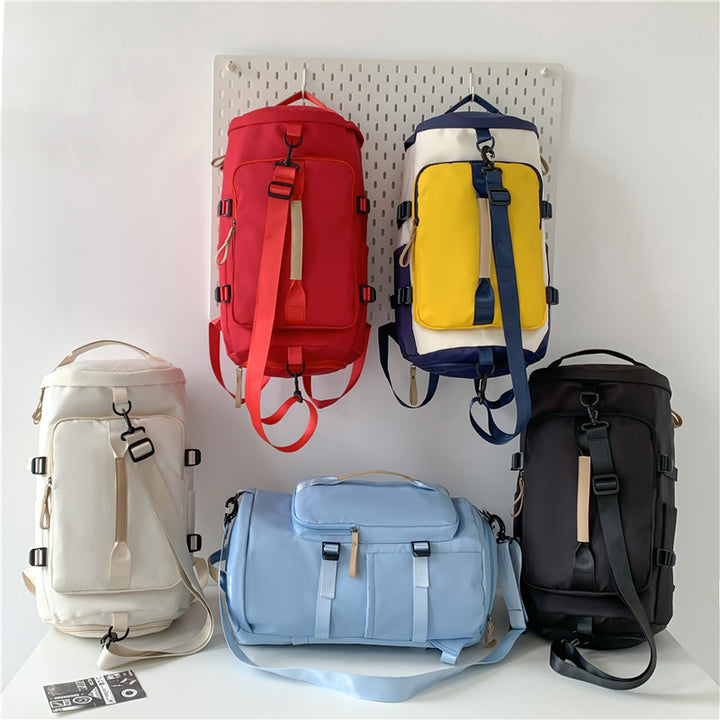 Multifunctional sports and travel bag with outdoor features Bowlift