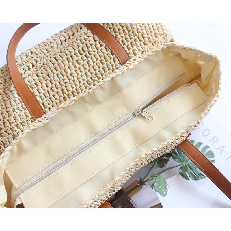 Handmade straw bag Bowlift