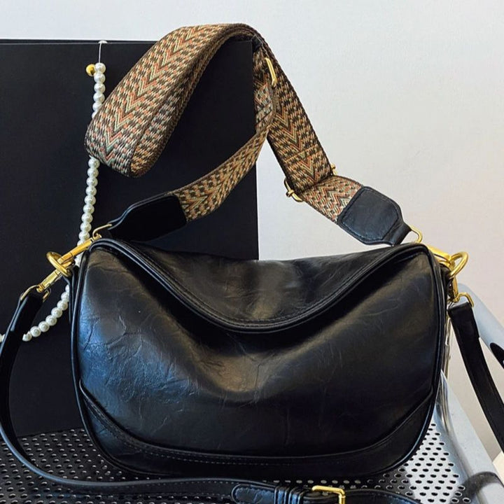 Luxurious Leather Crossbody Bag Bowlift