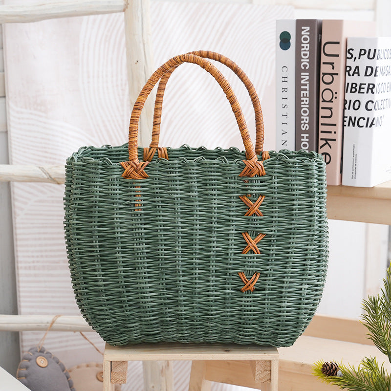 Chic Handbag Bowlift