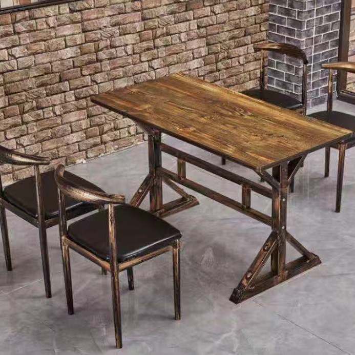 Vintage dining table with custom license plate design Bowlift