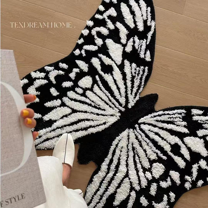 Butterfly-Shaped Decorative Area Rug Bowlift