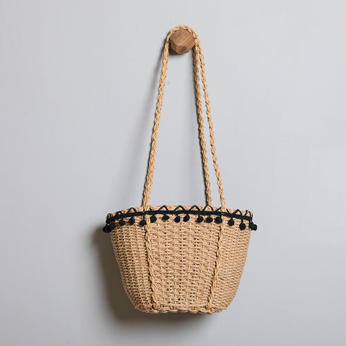 Delicate beach bag with pompons Bowlift