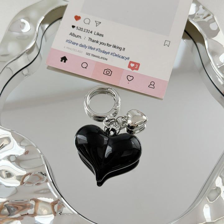 Heart-Shaped Pendant Keychain Bowlift