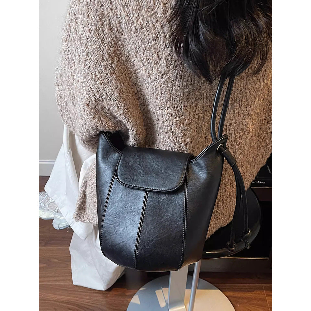 Casual Leather Bucket Bag Bowlift