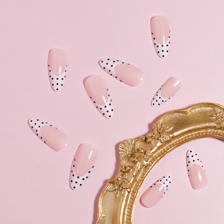 Stylish Polka Dot Design Press-On Nails Bowlift