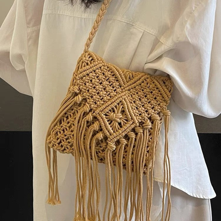 Macramé shoulder bag with fringed details Bowlift