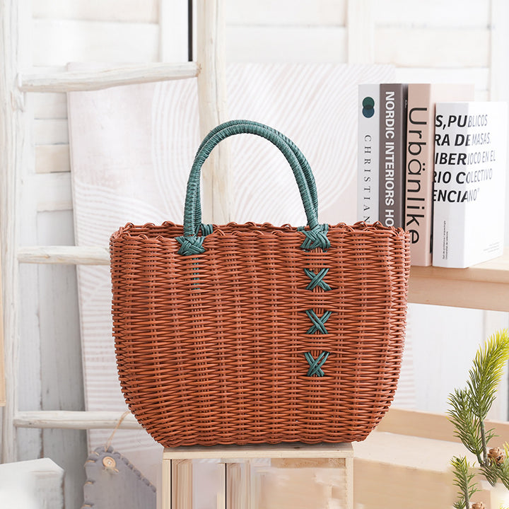 Chic Handbag Bowlift