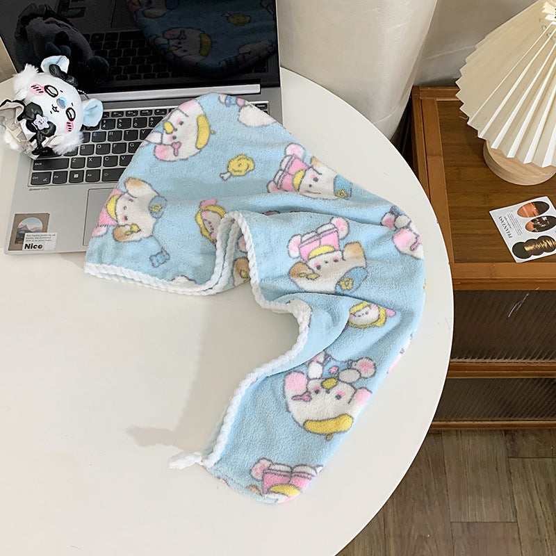 Cuddly blanket with playful animal motif Bowlift