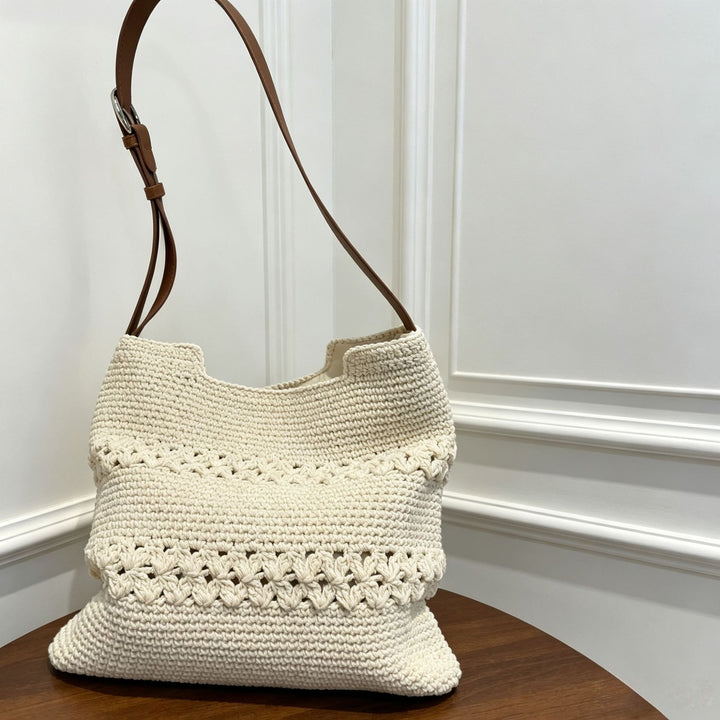 Hand-knotted shoulder bag with leather straps Bowlift