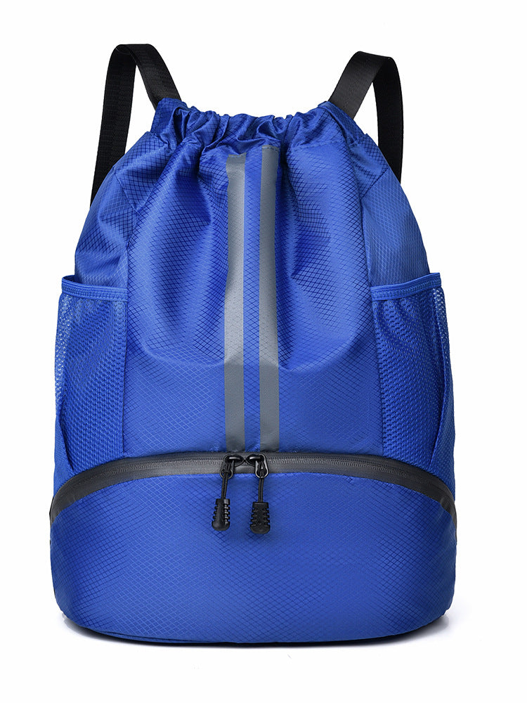 Sporty training backpack with breathable mesh sides and elastic drawstring Bowlift