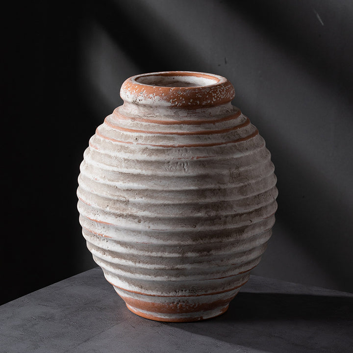 Rustic ceramic vases Bowlift