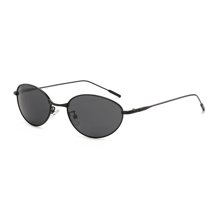 Women’s stylish sunglasses in elegant oval design Bowlift