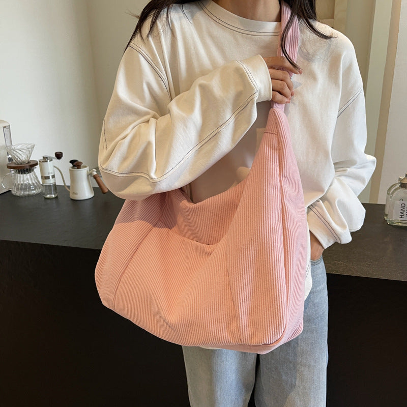 Textured Shoulder Bag Bowlift