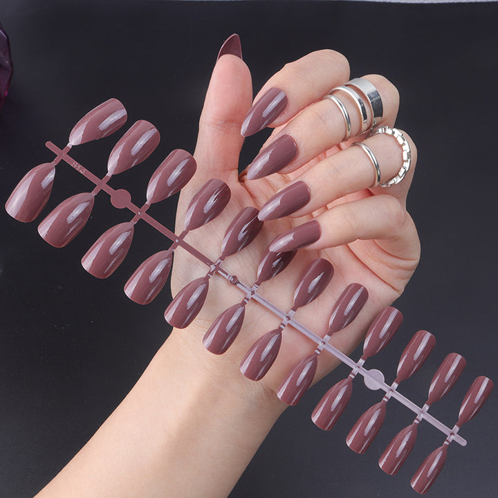 Stiletto Press-On Nails with Glossy Finish Bowlift