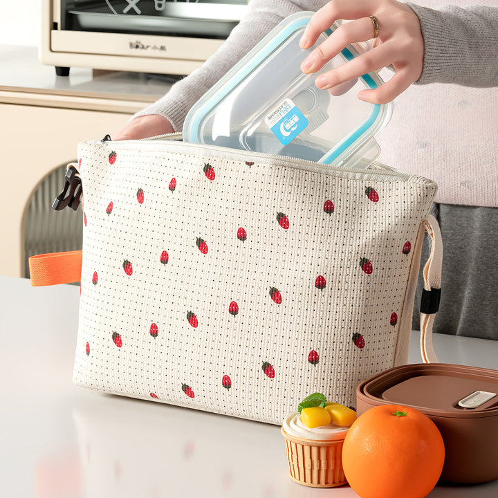 Insulated Lunch Carrier Bag with Fun Strawberry Design Bowlift