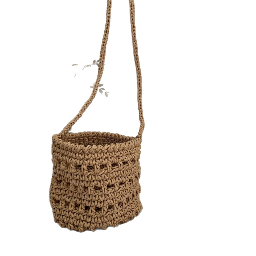 Macrame Handbag in Boho Style Bowlift