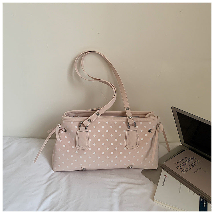 Trendy Polka Dot Handbag Bowlift