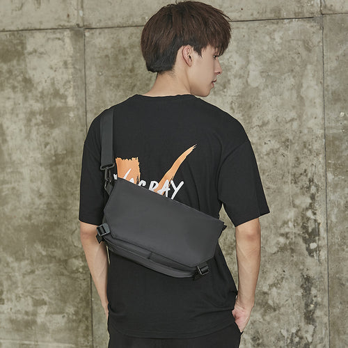 Contemporary Urban Messenger Bag Bowlift