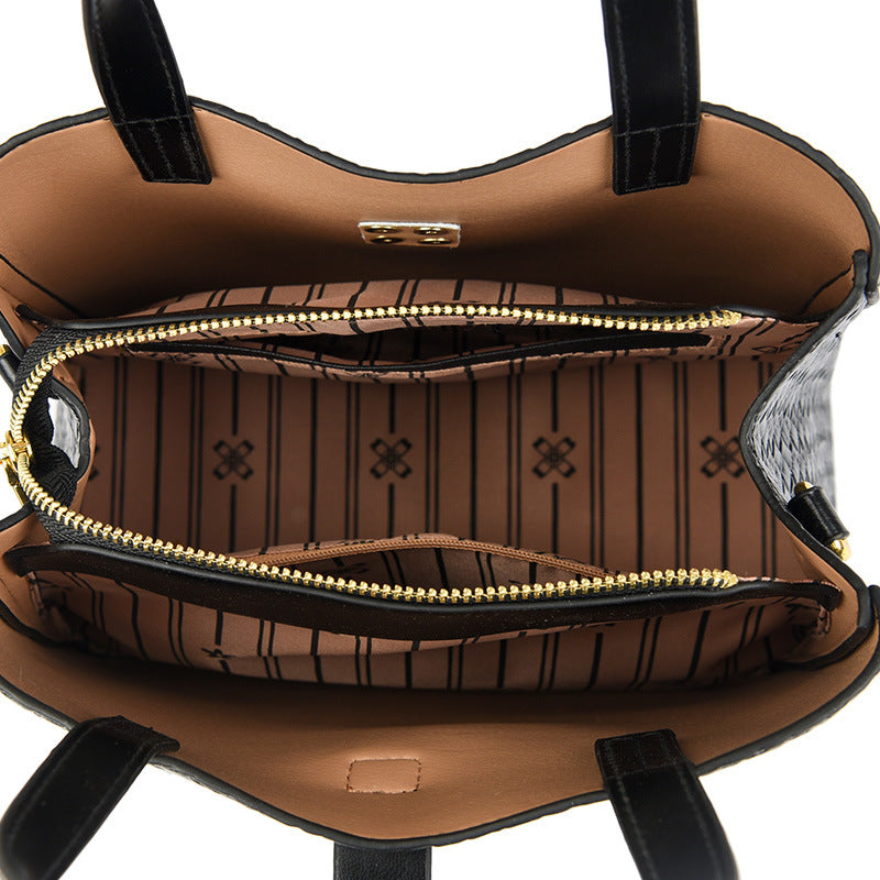 Textured Structured Handbag Bowlift